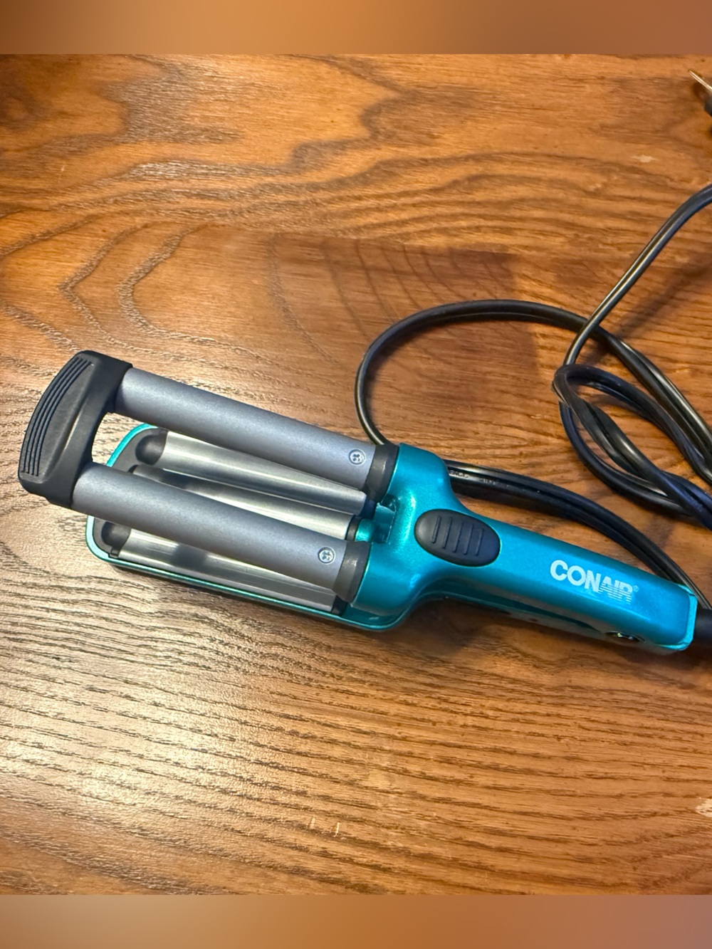 Turquoise 3-Barrel Hair Waver - Turquoise Travel Size!